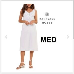 NWT Backyard Roses Cotton Dress
